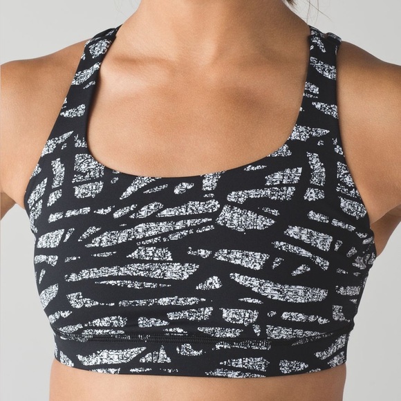 Lululemon Energy Bra | Mini Graf Black White | Size 8 - Picture 2 of 5